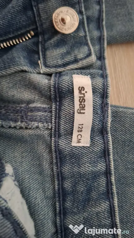 Blugi mai grosi cu reglarea marimi