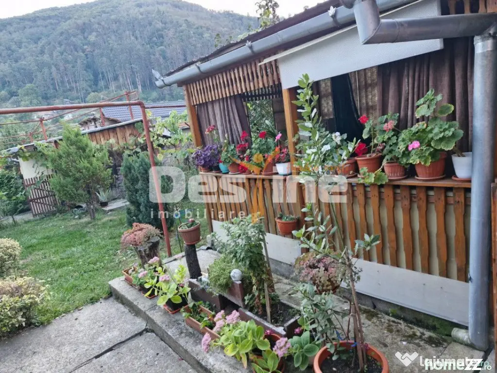 Casă cochetă de vânzare - Cugir (Alba)