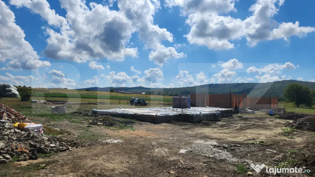 Casa de vanzare, 120 mp, zona Corunca - Corunca (Mures)
