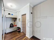 Apartament cu 2 camere, parcare, Floresti, zona Sesul de Sus 