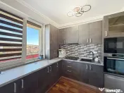 Apartament cu 2 camere, parcare, Floresti, zona Sesul de Sus 