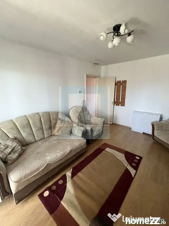 De vânzare apartament 3 camere/ Ghimbav - Ghimbav (Brasov)