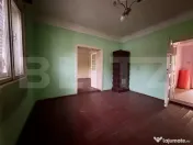 Casa 3 camere cu curte de aproximativ 480 mp, zona Cantemir 