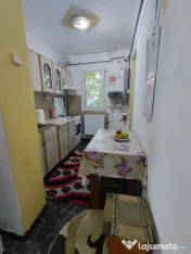 Apartament 2 camere, 45 mp, Micro 40 – Etaj 3/4, centrală termică, balcon