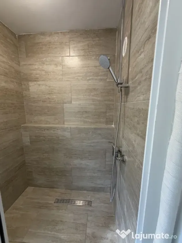 Vitan mall etaj 2 moderna - Bucuresti (Bucuresti-Ilfov)