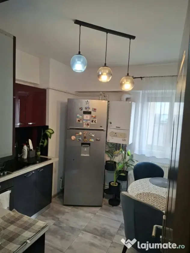 Apartament 3 camere Unirii 12