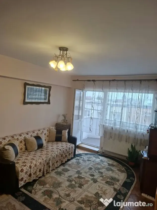 Apartament 3 camere Unirii 12