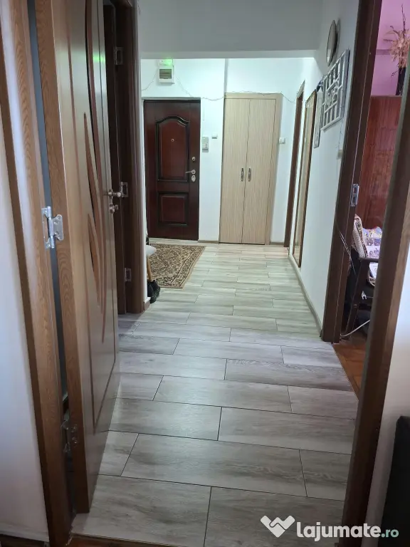 Apartament 3 camere Unirii 12