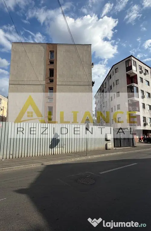 Aparatorii Patriei Garsoniera Renovata - Bucuresti (Bucuresti-Ilfov)