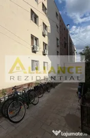 Aparatorii Patriei Garsoniera Renovata 