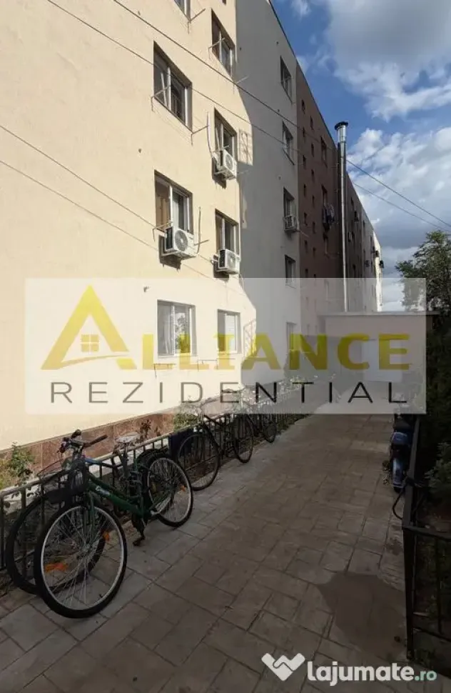 Aparatorii Patriei Garsoniera Renovata - Bucuresti (Bucuresti-Ilfov)