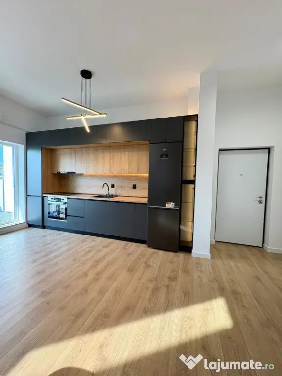 Prima inchiriere! Apartament 2 camere, parcare, lift, AC, zona EROILOR - Floresti (Cluj)