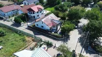 Casă / Vilă Golesti de refacut