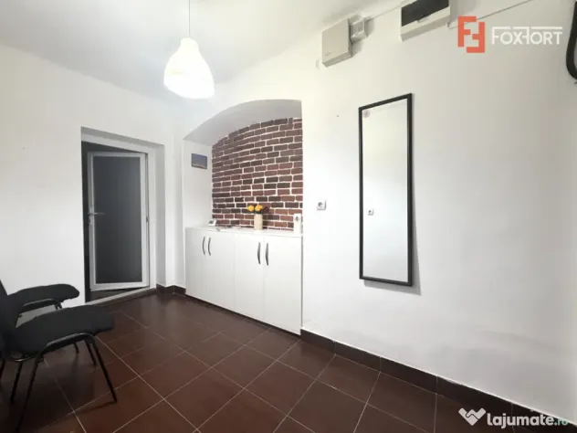 Apartament cu 2 camere + 47 mp teren in proprietate in Centr - Timisoara (Timis)
