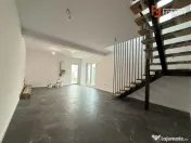 Duplex cu 4 camere de vanzare in localitatea Covaci