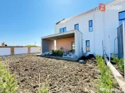 COMISION 0% Triplex cu 4 camere de vanzare in Sacalaz, zona