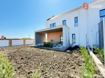 COMISION 0% Triplex cu 4 camere de vanzare in Sacalaz, zona
