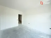 COMISION 0% Triplex cu 4 camere de vanzare in Sacalaz, zona