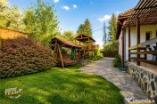 Casa familiala cu: teren 2.822 mp intravilan, sauna, atelie 