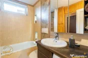 Casa familiala cu: teren 2.822 mp intravilan, sauna, atelie 