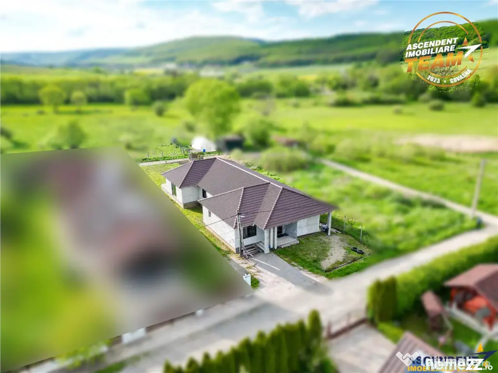 Casa noua, spatioasa, panorama superba, Benedek Mezo, Sfantu - Sfantu Gheorghe (Covasna)