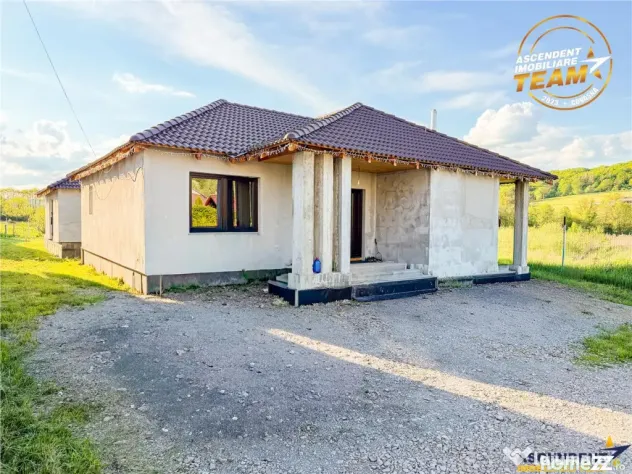 Casa noua, spatioasa, panorama superba, Benedek Mezo, Sfantu - Sfantu Gheorghe (Covasna)