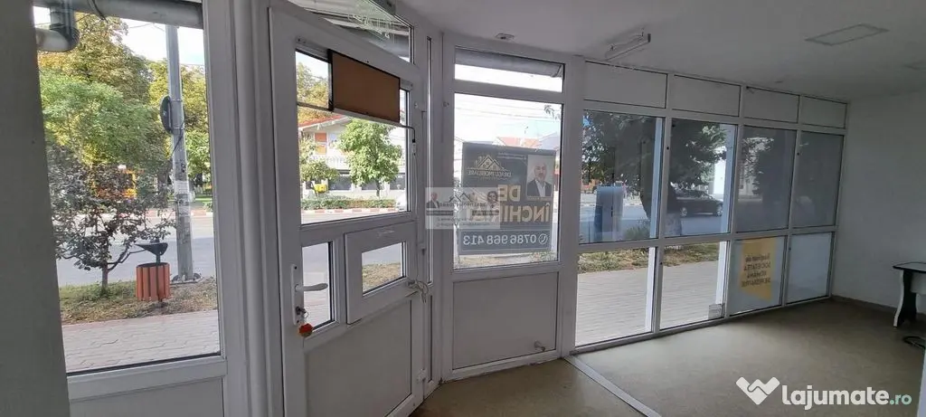Spațiu Comercial Stradal de 100 mp/E85 - Adjud (Vrancea)