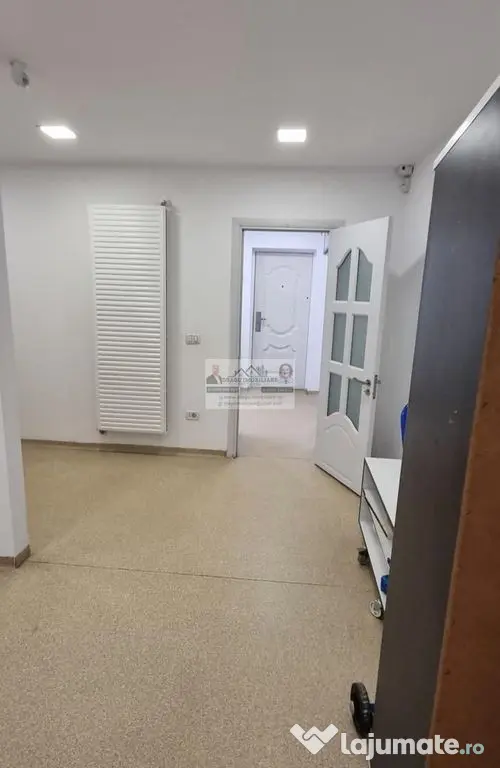 Spațiu Comercial Stradal de 100 mp/E85 - Adjud (Vrancea)