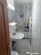 ...Apartament 2 Camere Etaj 1 cu Centrala zona Sagului..