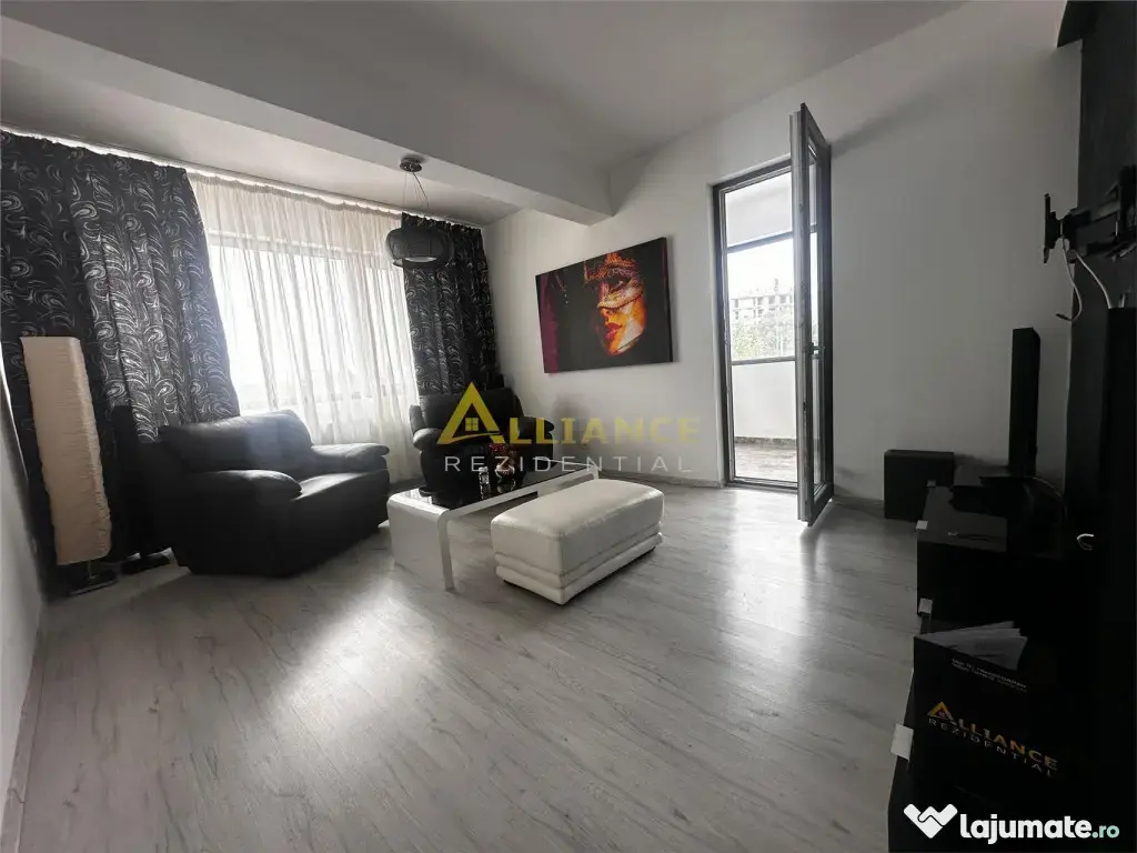 închiriez apartament