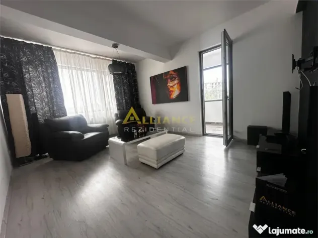 închiriez apartament