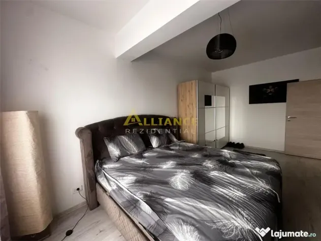 închiriez apartament