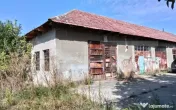 BLITZ oferă spre vânzare teren cu anexe în Luduș, zona i 