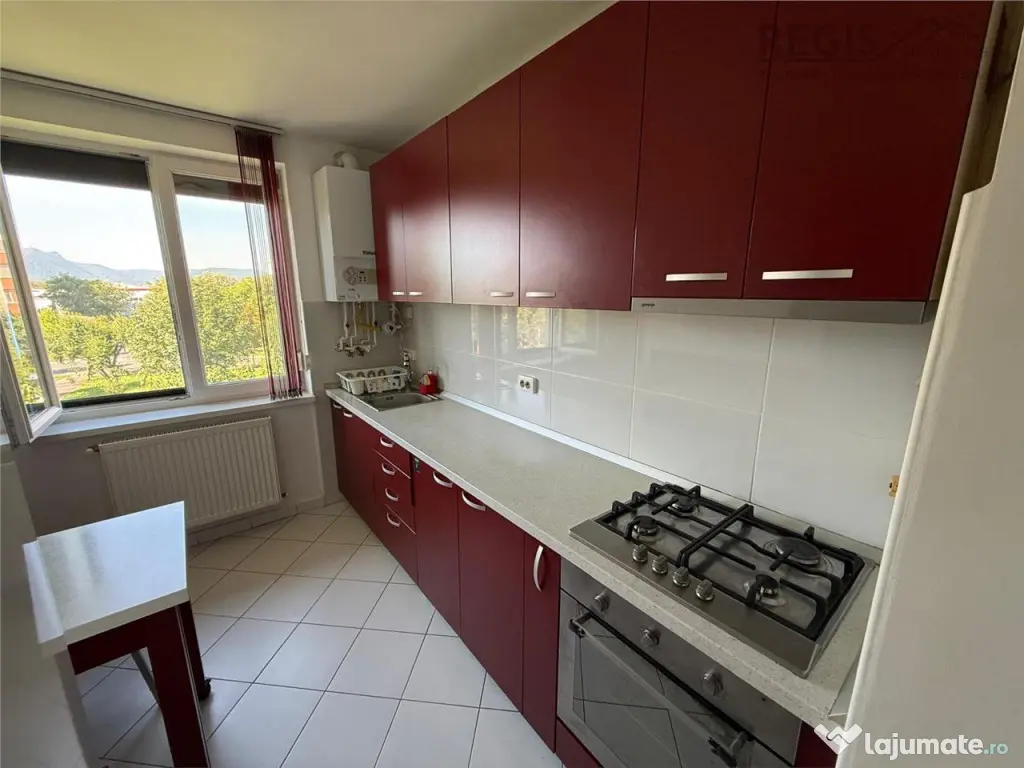 Apartament 2 camere decomandat , luminos si gata de mutare - Brasov (Brasov)