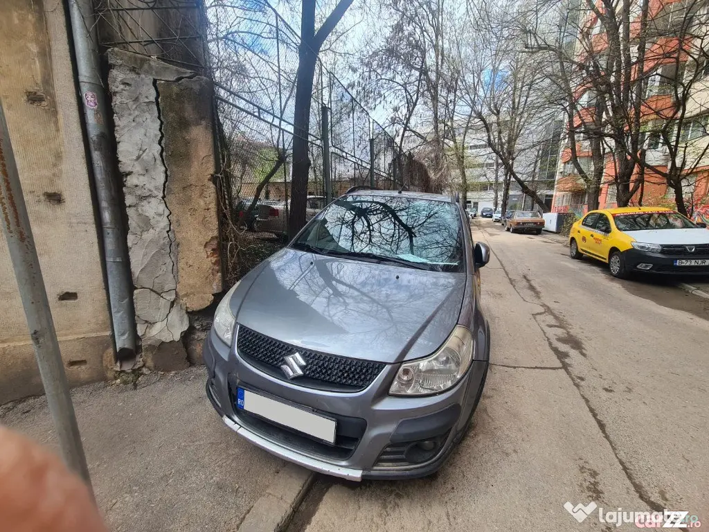SUZUKI SX4 2011 — imagine 3