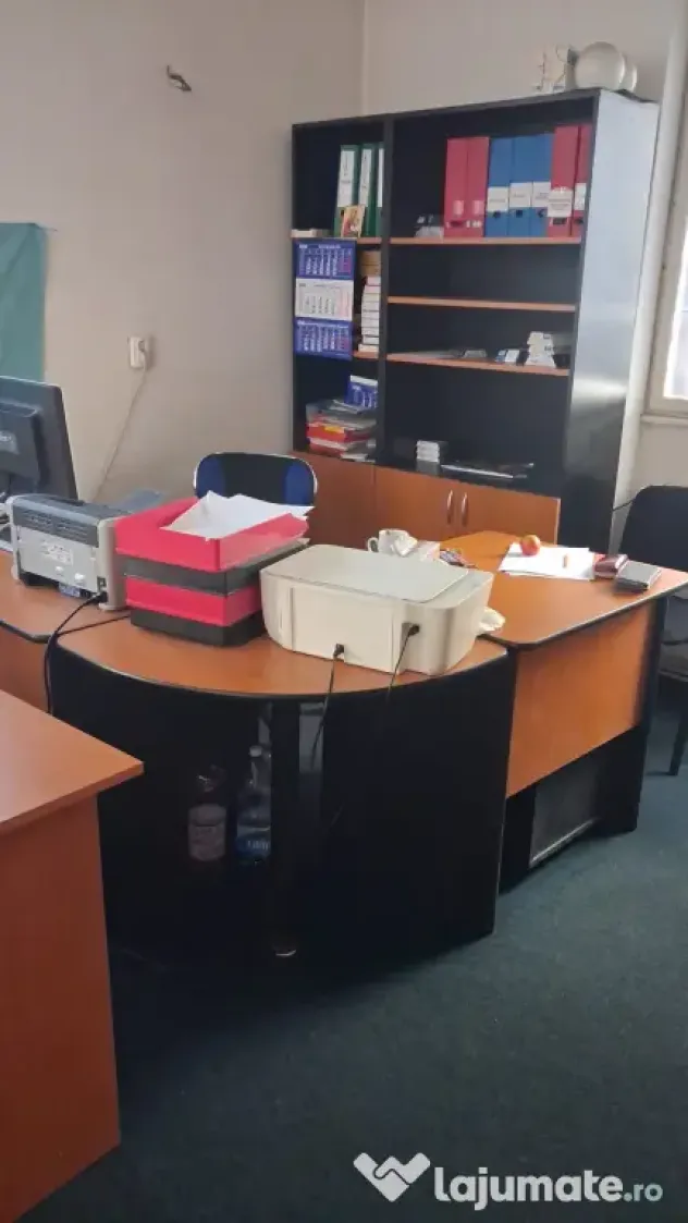 Lichidare mobilier office