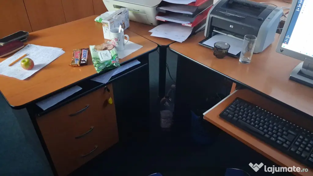 Lichidare mobilier office