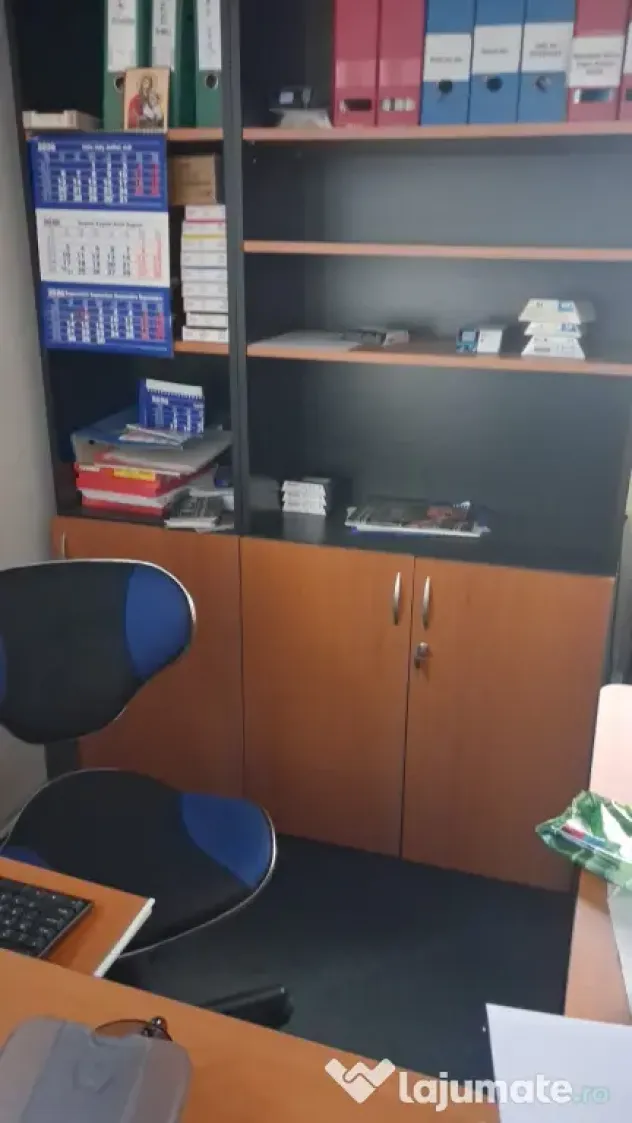 Lichidare mobilier office