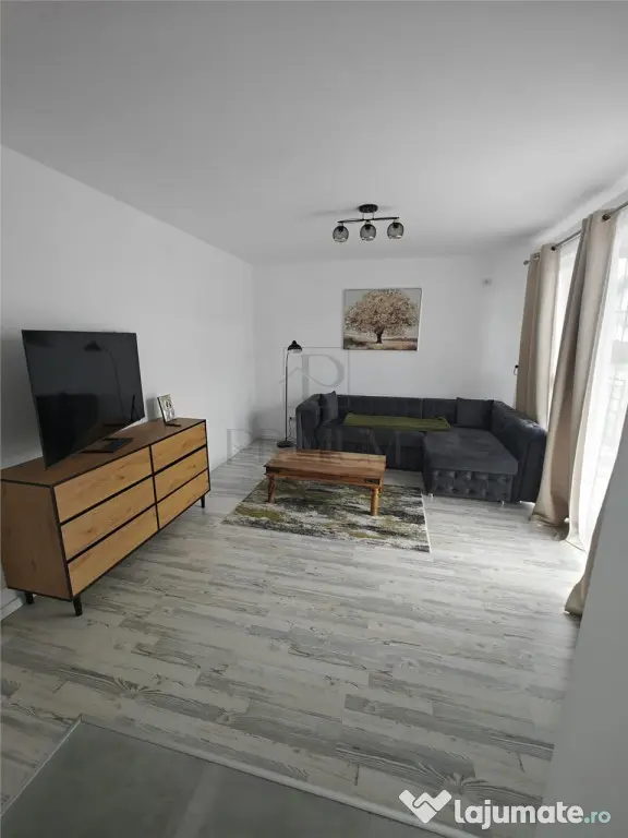 Duplex mobilat utilat - bucatarie inchisa - teren 400 mp - Mosnita Noua (Timis)