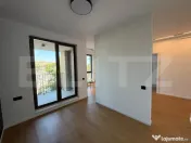 Apartament 2 camere, nemobilat, parcare, zona Eroilor