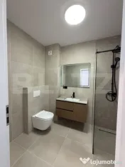 Apartament 2 camere, nemobilat, parcare, zona Eroilor