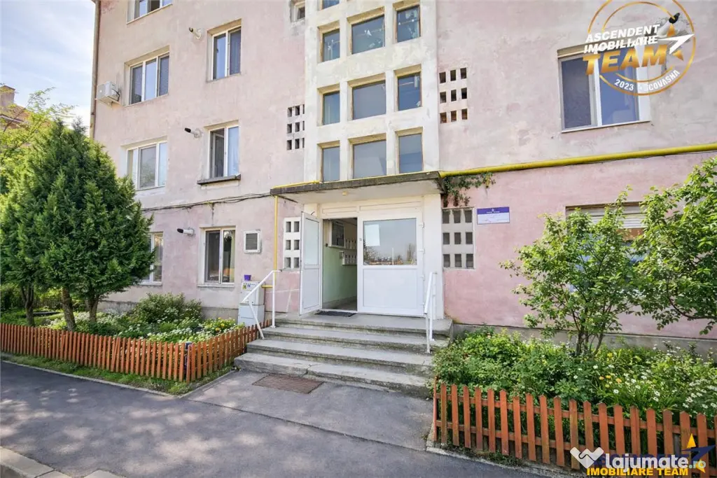 Decomandat apartament cu 2 camere, Lenin, Sfantu Gheorghe - Sfantu Gheorghe (Covasna)