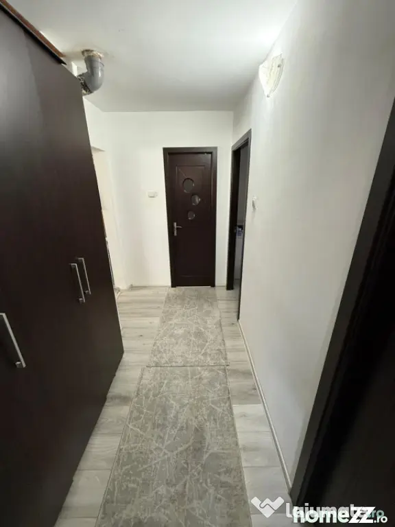 Apartament decomandat ,3 camere, 1Mai - Craiova (Dolj)