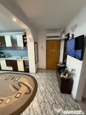 Apartament decomandat ,3 camere, 1Mai 