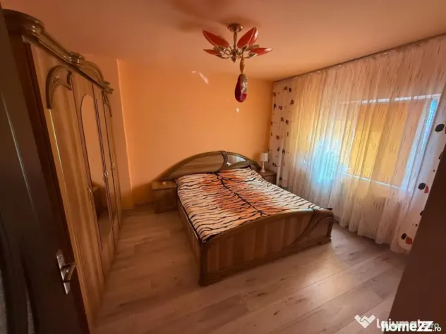 Apartament decomandat ,3 camere, 1Mai - Craiova (Dolj)