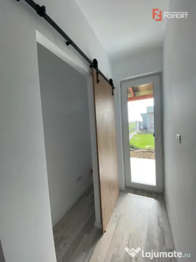 Duplex finalizat cu etaj, 3 camere, Mosnita Veche - Mosnita Veche (Timis)