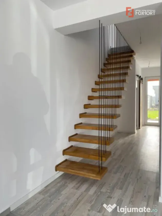 Duplex finalizat cu etaj, 3 camere, Mosnita Veche - Mosnita Veche (Timis)