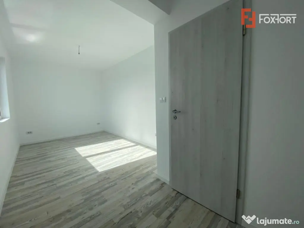 Duplex finalizat cu etaj, 3 camere, Mosnita Veche - Mosnita Veche (Timis)