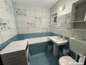 3 camere decomandat - centala proprie - Auchan Vitan