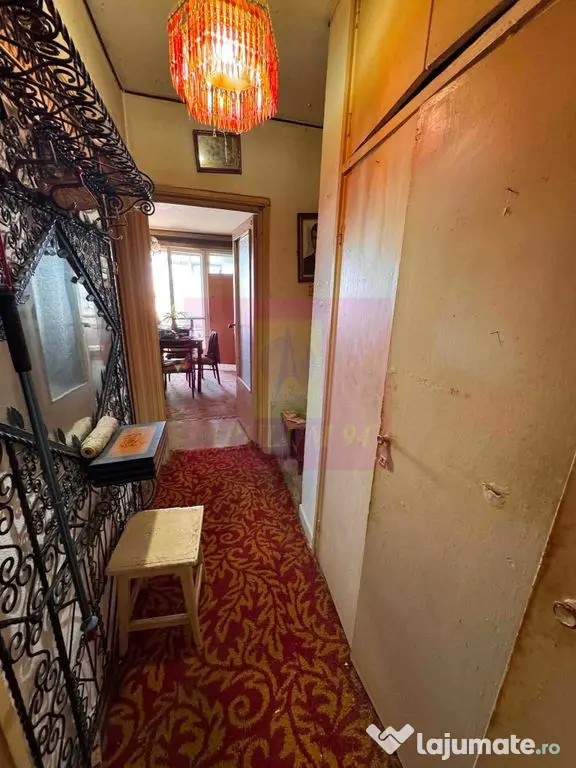 Garsoniera de vanzare - 1 minut de metrou Costin Georgian - Bucuresti (Bucuresti-Ilfov)